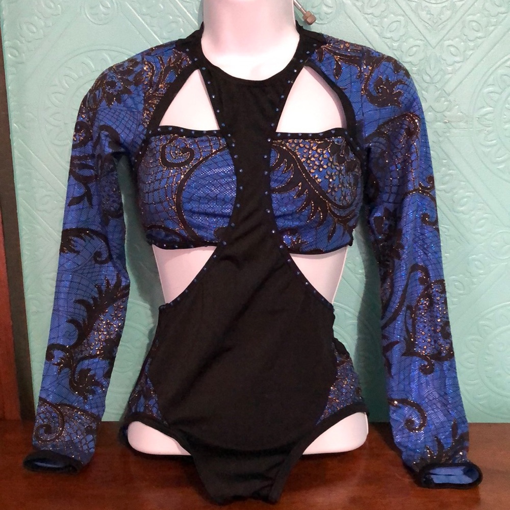 Black & blue leotard dance costume